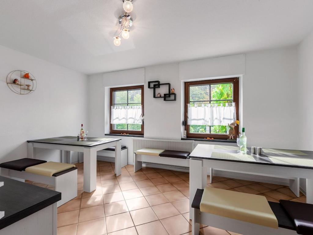 Serene Holiday Home In Nehren With A Beautiful Garden Luaran gambar